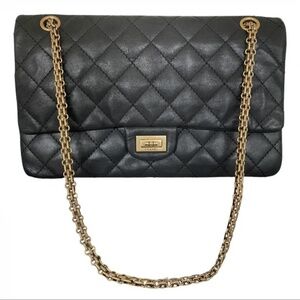 Chanel Flap 2.55 QUILTEd black leather gold chain bag